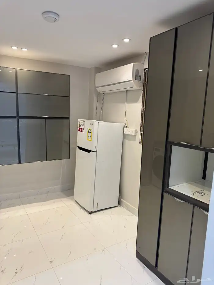 شقه موثثه للايجار. يومي شهري 7