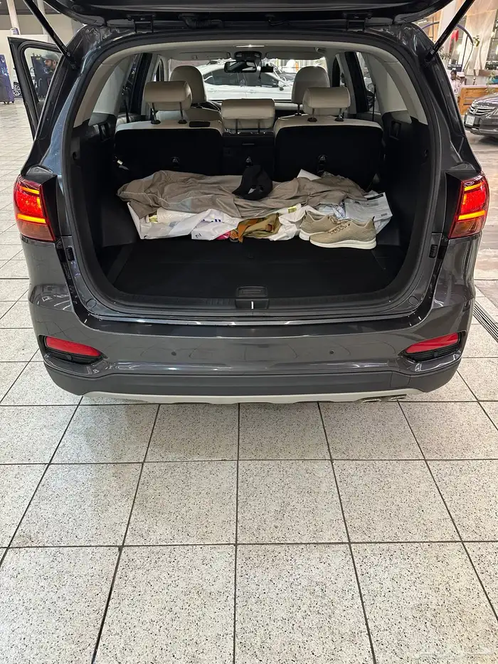 كيا سورنتو 4