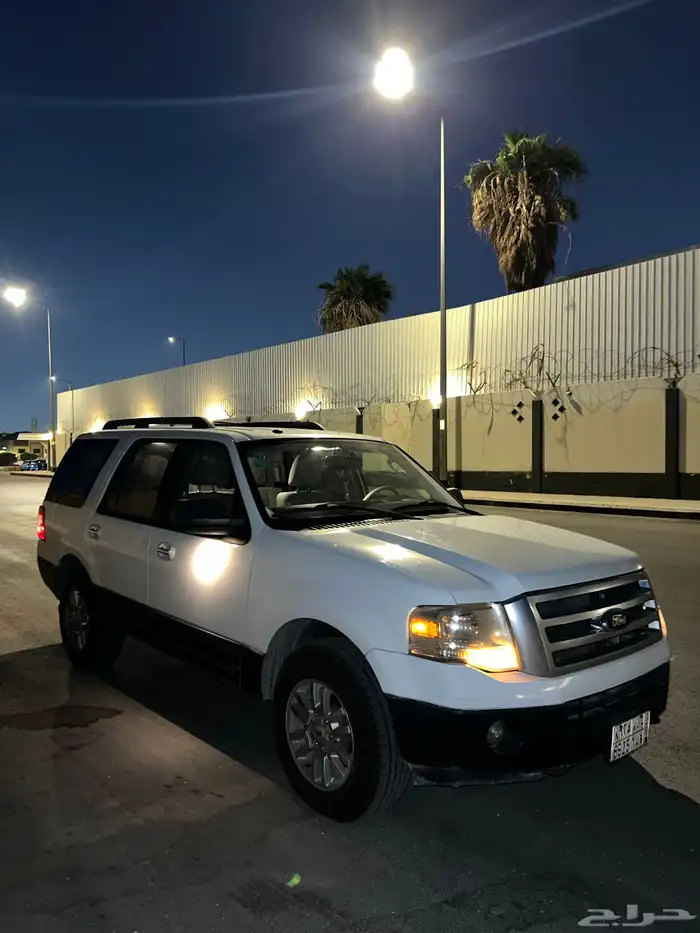 فورد اكسبديشن 2013 5