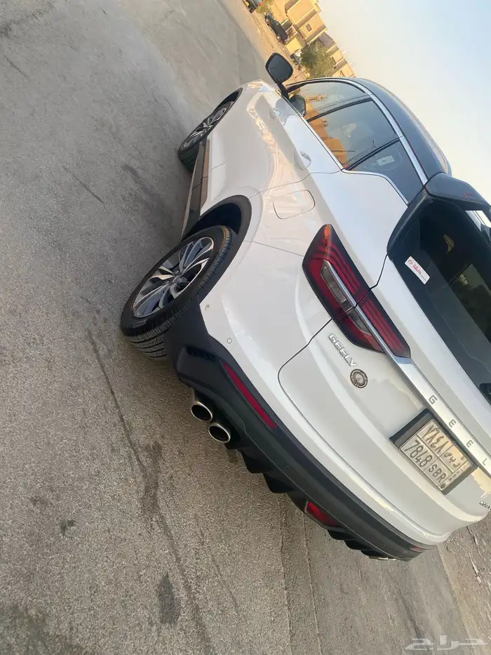 جيلي كواراي 13
