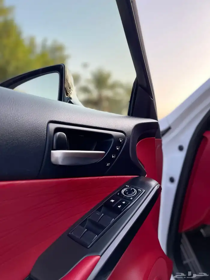 لكزس-is350-2022(ممشي88الف)اف سبورت 36