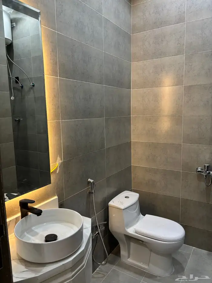 للبيع شقق تمليك ارضي 6 غرف بمدخل سياره ب 500 ألف 45