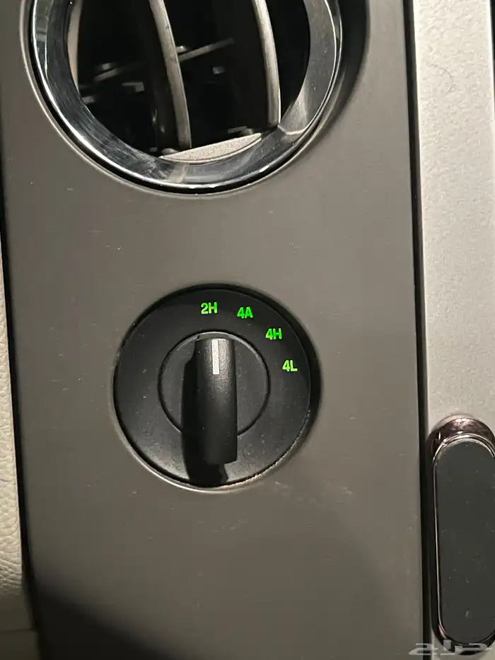 فورد اكسبديشن 2013 21