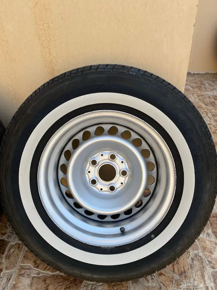 جنط دمعه بدون حك كليبر تبريز1.8 وطقم كفرات رانواي جديده 0