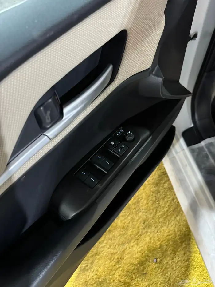 تويوتا كامري 2025 أنوار نهارية LED حساسات أمامية وخلفية 7