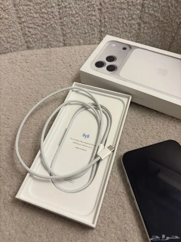 ايفون 17 جوال ايفون جوال ايفون 17 بروماكس 6