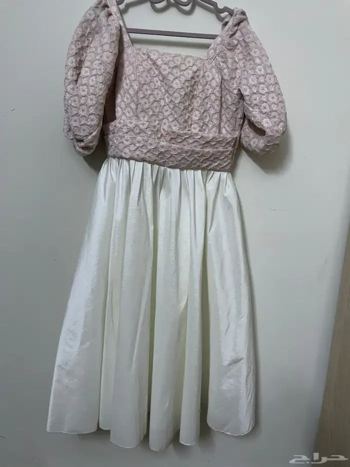 فساتين وجلابيات للبيع 9