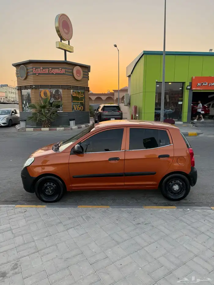 للبيع بيكانتو كيا 2010 3