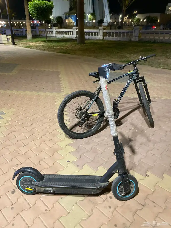 أغراض  سيكل سكوتر كهربائي ثلاجه كهربائي وغساله 4