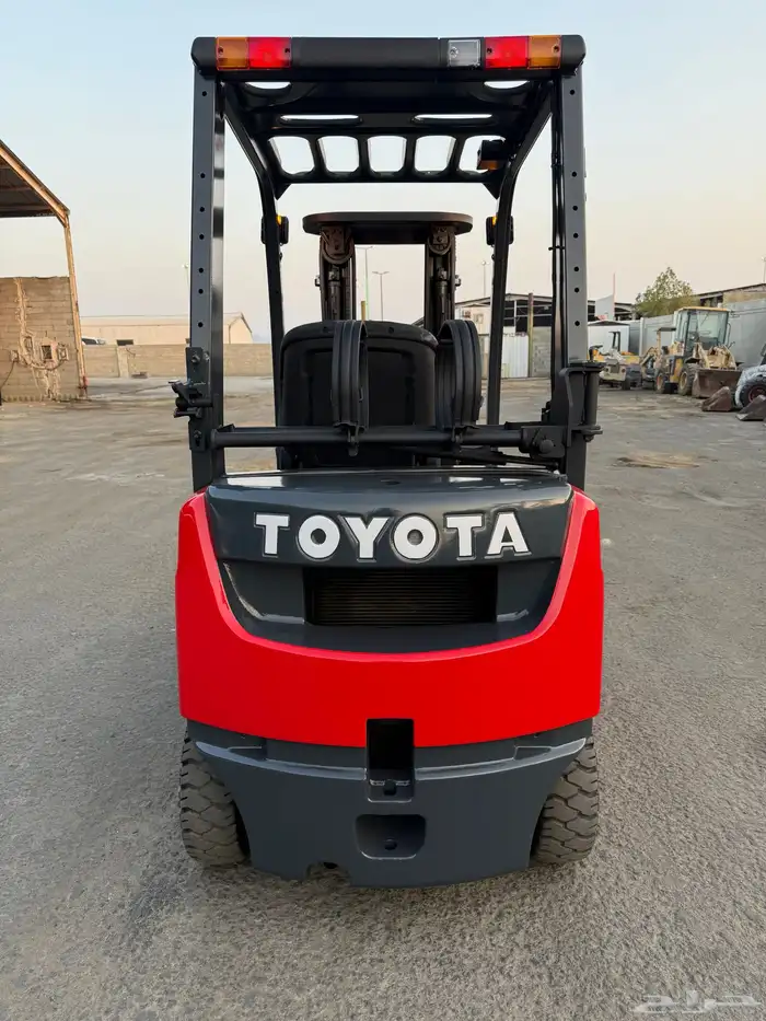 رافعة شوكية تايوتا 6