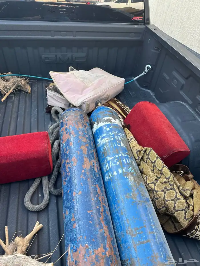 للبيع اسطوانات 0