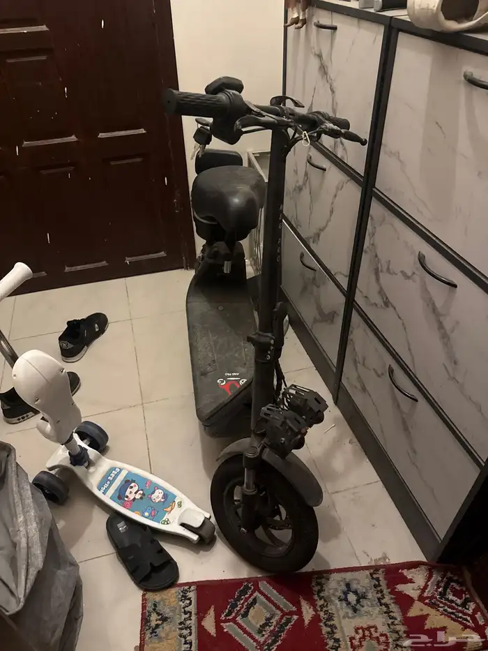 اسكوتر للبيع ع السوم فيه بلتوث وسماعات اعلى سوم 0
