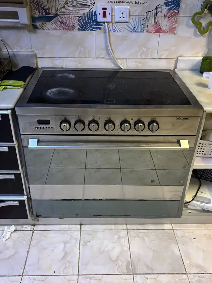 فرن كهربائي شغال كامل نظيف 1