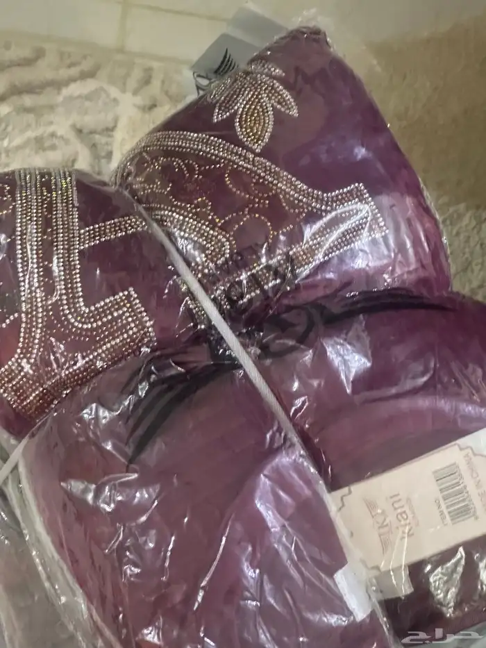 ملابس نسائي للبيع بالجمله مخامل قماش فاخر 4