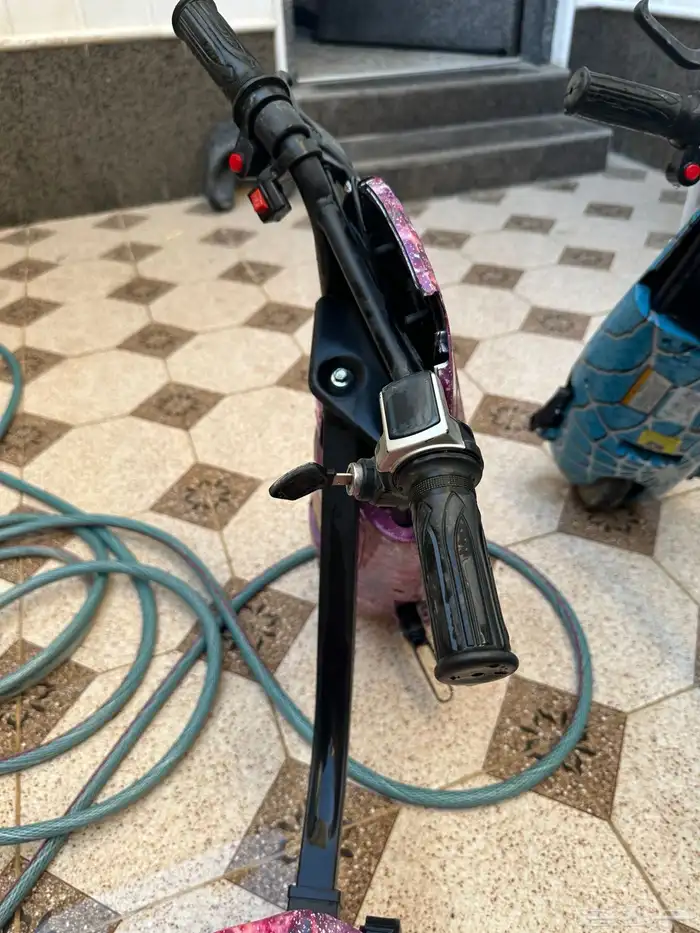 سكوتر كهربائي 4