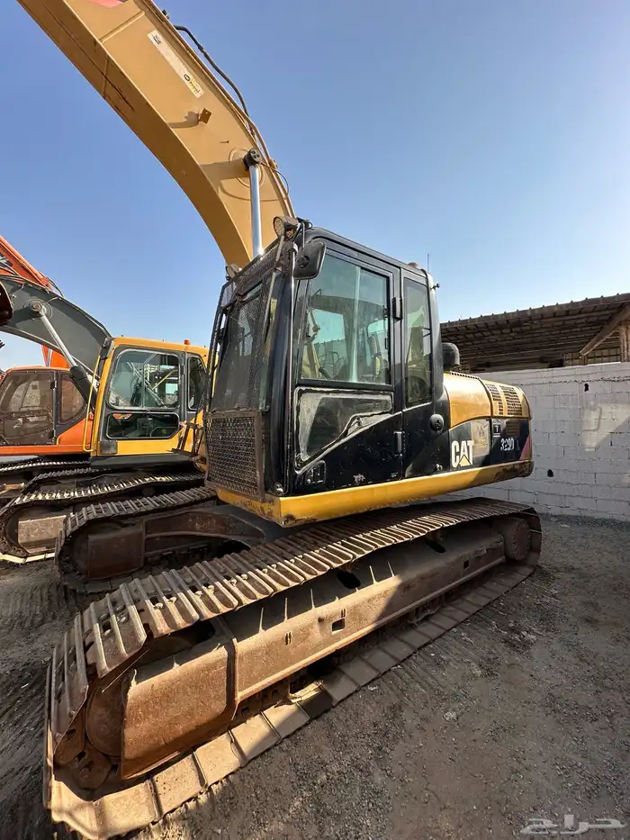 بوكلين كتربلر 2012 على الشرط للبيع 1