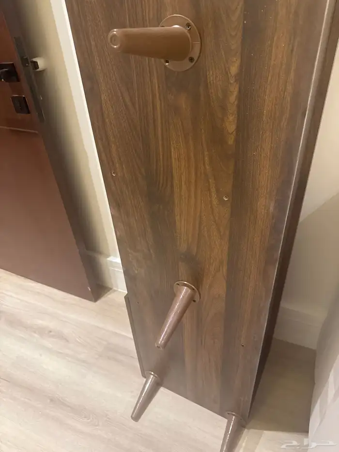 طاولة تلفزيون 5