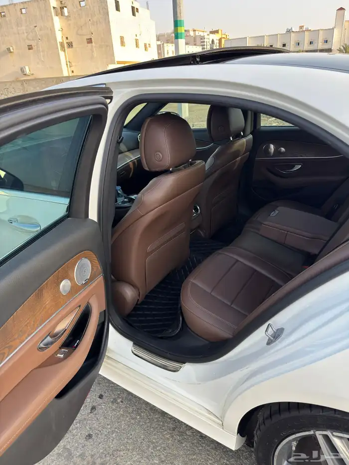 مرسيدس E300 2018 فل كامل 13