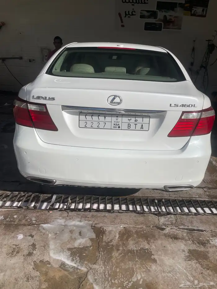 لكزس LS 460 1