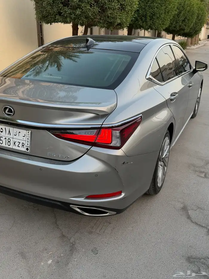 لكزس es350 موديل 2023 سعودي 2