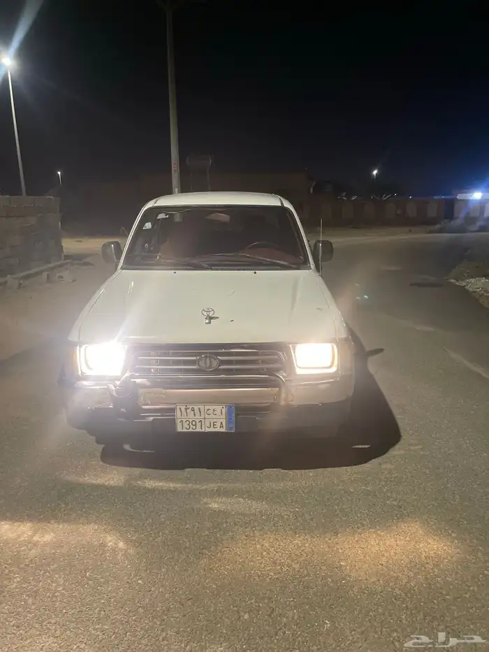 هايلكس 2000 10