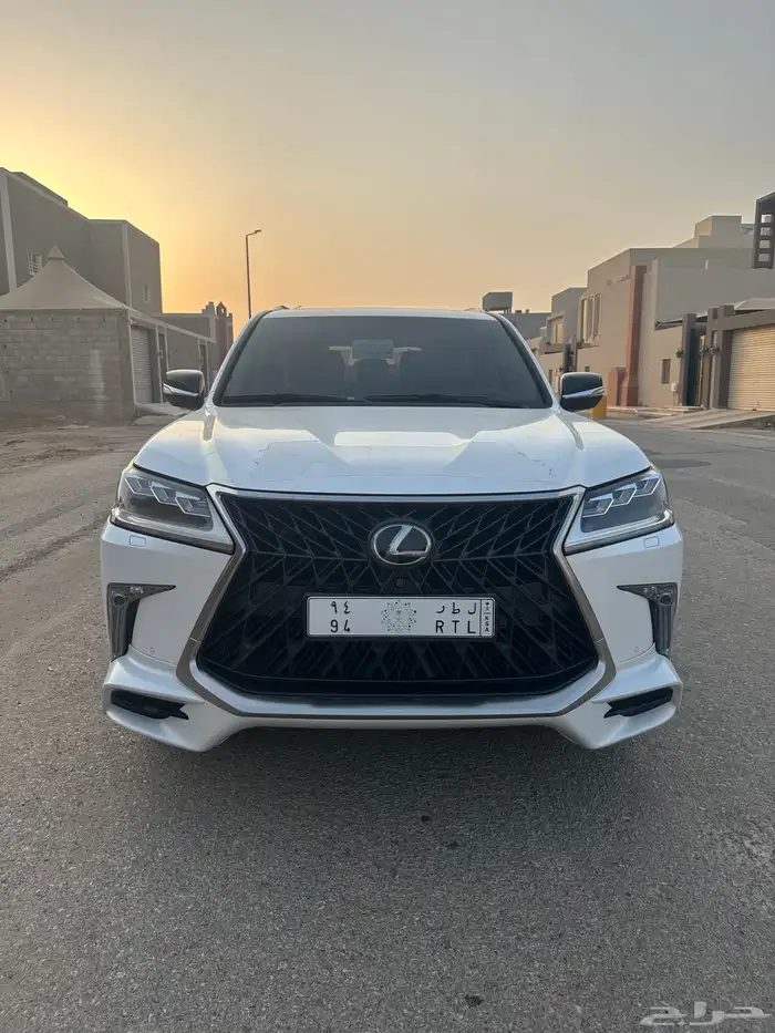 لكزس 2018 فل كامل DD 1