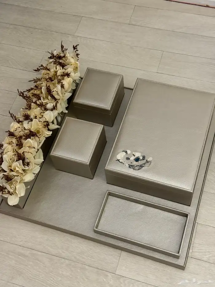 طقم شبكة فاخر للبيع بدون المراية فقط 0