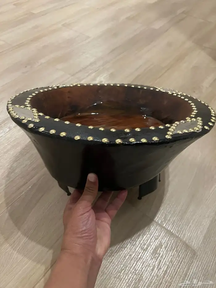 صحن اثري من شجرة الغرب 0