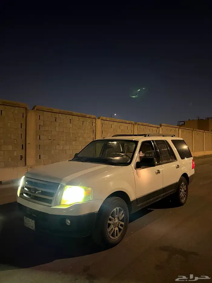 فورد اكسبديشن 2013 2