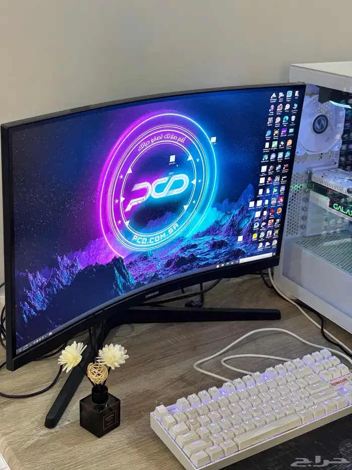 شاشة العاب من شركة samsung 4