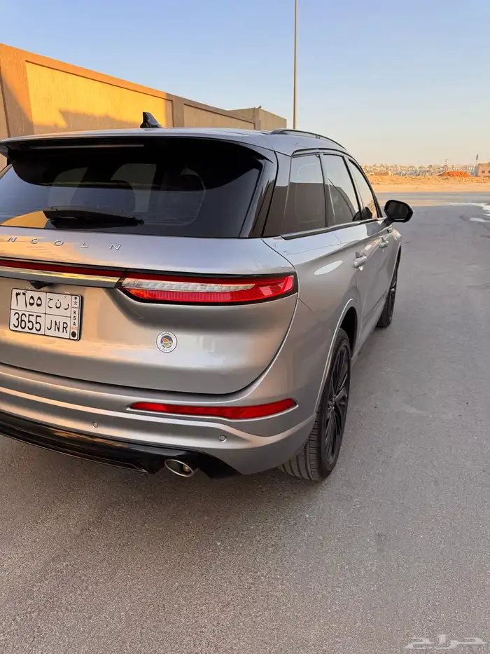 لينكون كورسير 2024 11