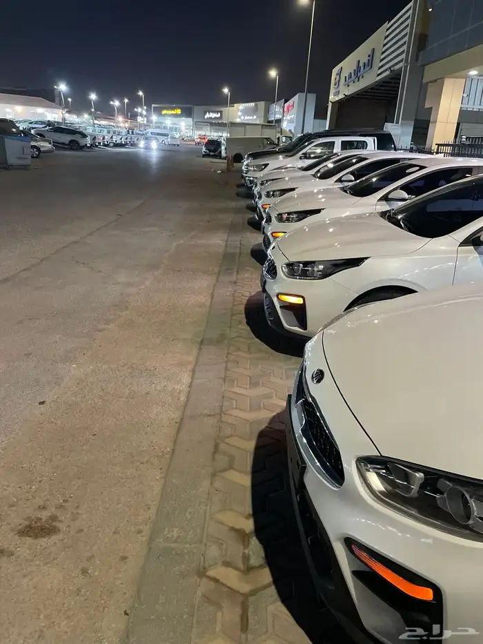 مجموعة كيا k3 وارد كوريا بطايق جمركية متوفرة للبيع 2