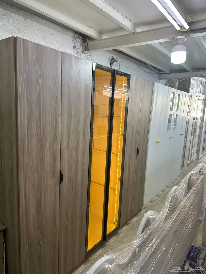 7 pices bedroom set   2500 sar only 4