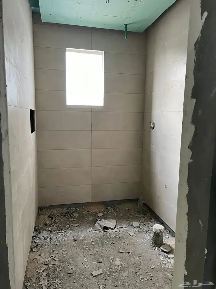 دبلوكس في دانة الرامس B 20