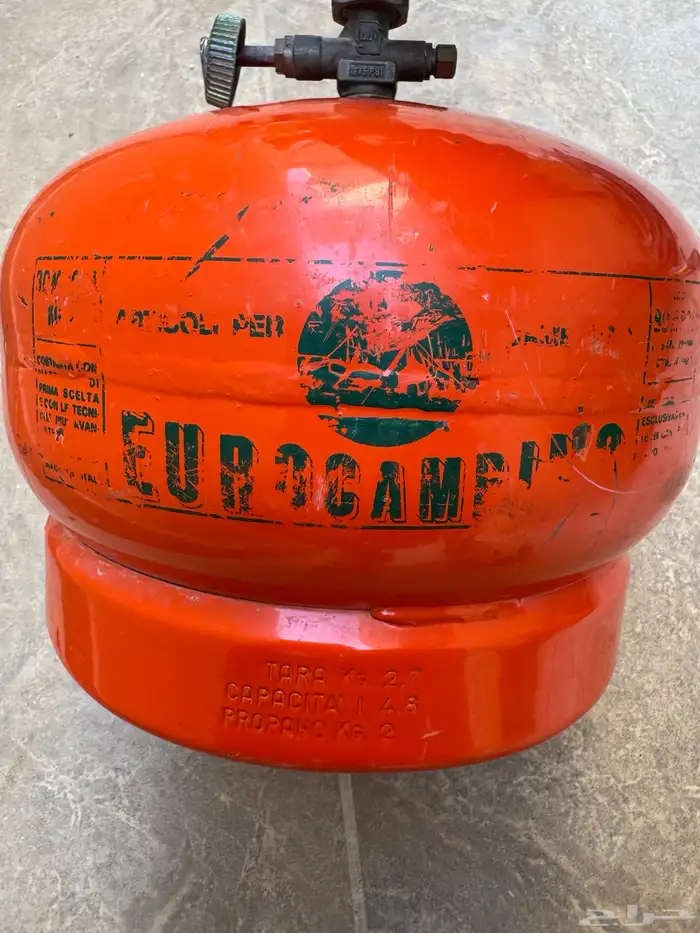 دافور ايطالي قديم ومركب كبير 7