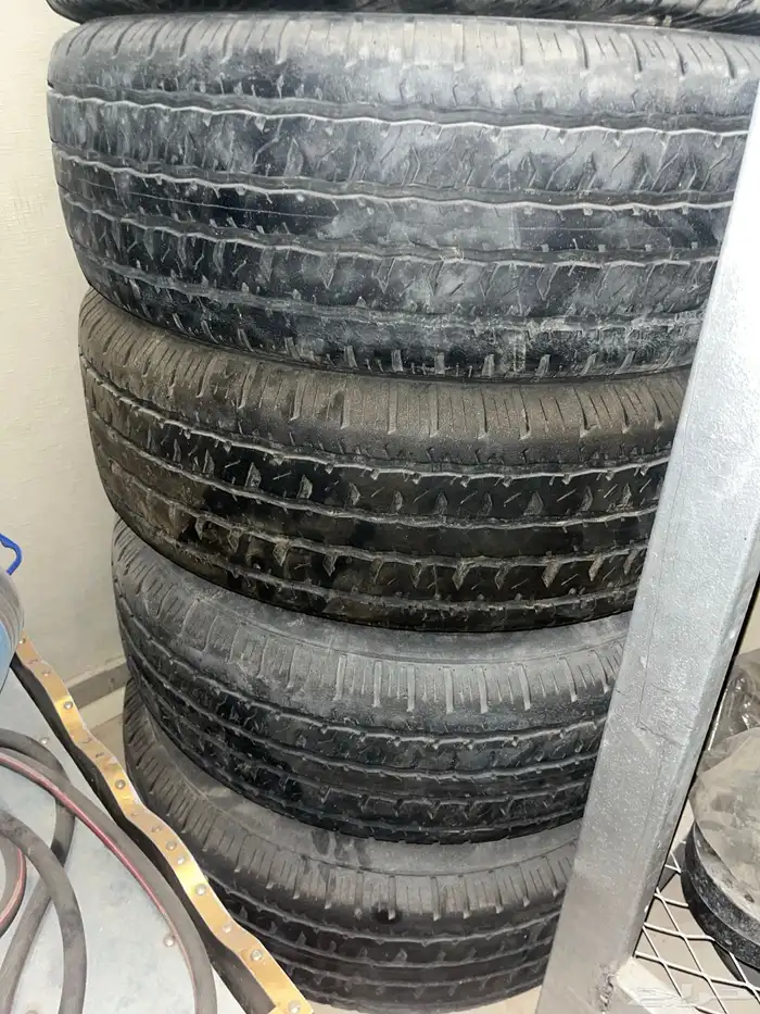 طقم مرسيدس بكفراته وكعكات ولعابات ترفيع 0