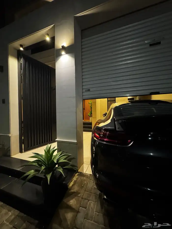 بورش باناميرا 2018 اكسلوسف 12