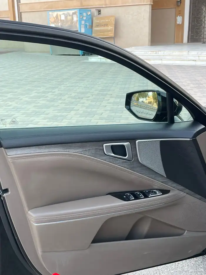 كيا K8 2022 خليجي 6