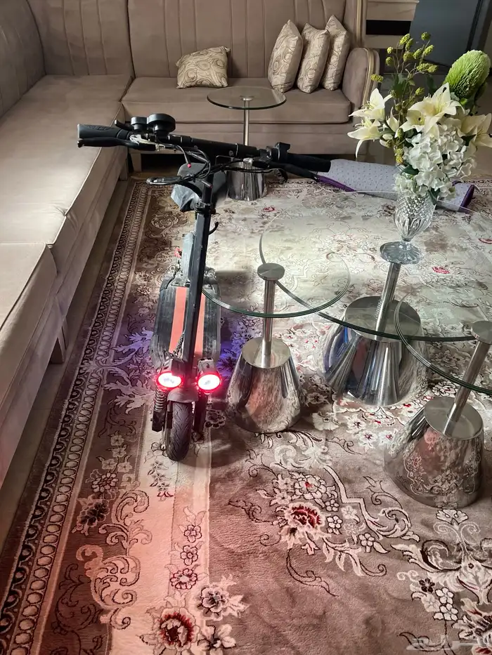 سكوتر الوحش كهرباي نظيف 0