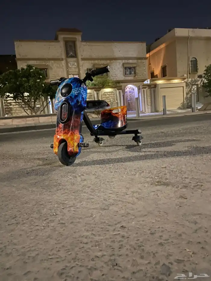 سكوتر كهربائي في بلوتوث لاسلكي معه شاحن و مفتاح يتحمل وزن 55 4