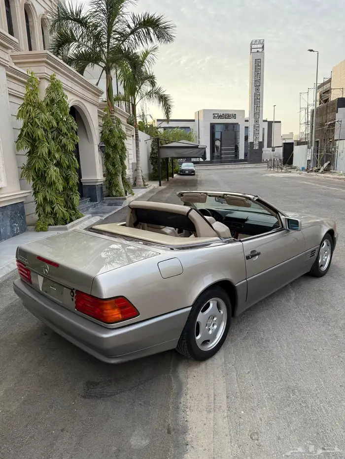 مرسيدس SL500 1992 مخزن نوادر 4