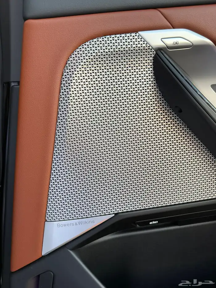 بي ام دبليو 735Li فل كامل ناغي 2023 على الضمان بسعر مناسب 18