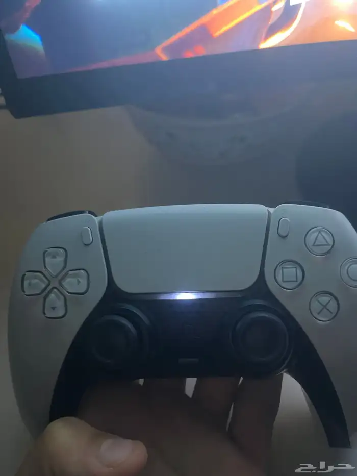 سوني فايف اخو الجديد ب كامل اغراضه مع يد قير مغناطيسي 0