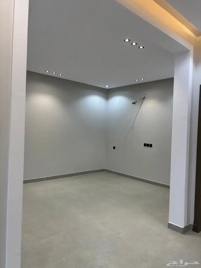 للبيع شقق تمليك ارضي 6 غرف بمدخل سياره ب 500 ألف 46