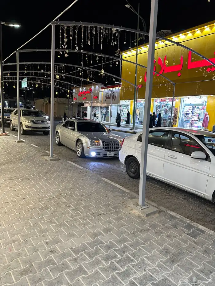 كرايسلر SRT8 اصلي 12