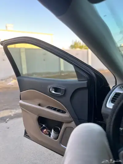 جيب كومباس 2019 نص فل 4 سلندر index