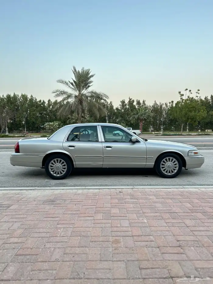 فورد ماركيز 2010 سعودي 3