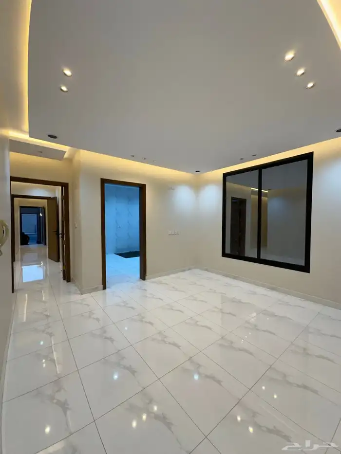 للبيع شقه ارضيه بحوش وبايكه سياره بشمال الخميس550الف 11