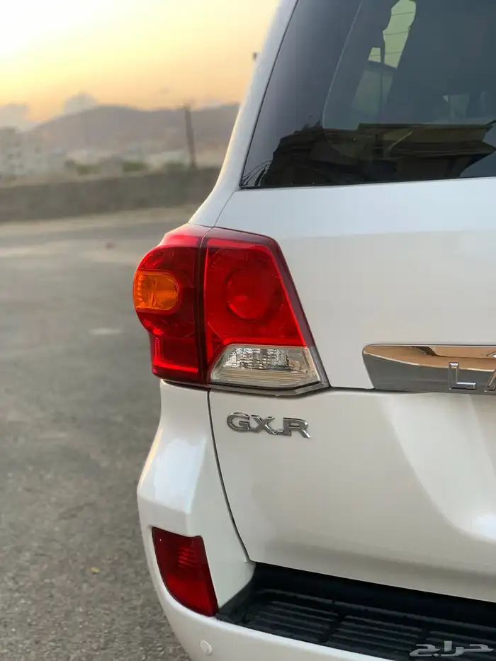 لاند كلوزر 2013 gxr 6