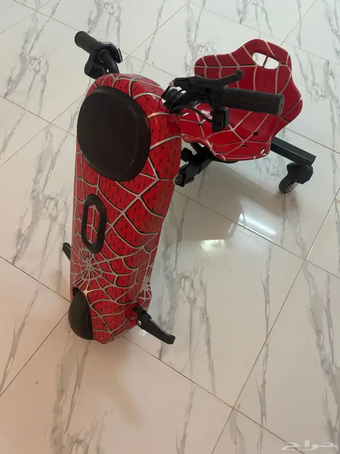 سكوتر شرط نضيف وما يشتكي من شيء إلا كفرتين ورا تغيرها 20 1